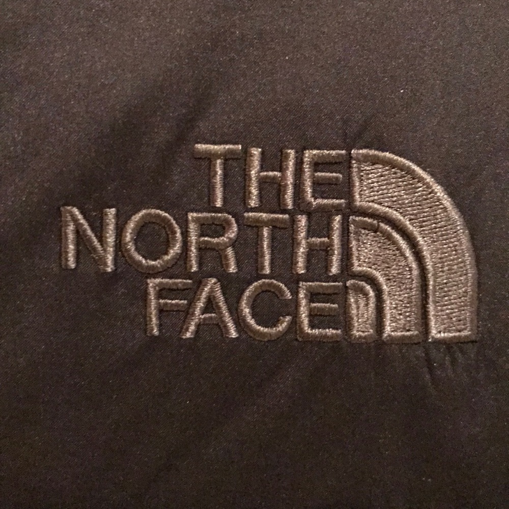 🗻Brand New!  The North Face Down Vest! 🗻